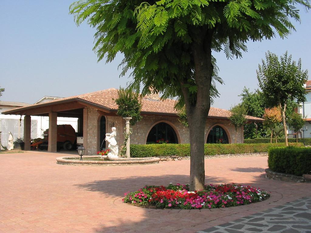 Gaspari Farm Couette-café *